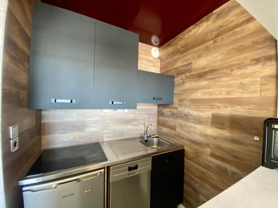Résidence Glaciers - VAL THORENS location: studio pour 4 personnes avec balcon ensoleillé, quartier jeune et animé MAE-9077 Apartment in Les Allues