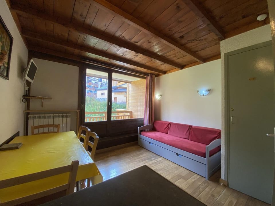Résidence Lac Blanc - VAL THORENS location: studio pour 4 dans le centre de la station, résidence Le Lac Blanc MAE-9088 Apartment in Les Allues