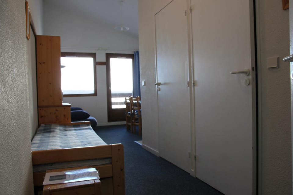 Résidence Reine Blanche - VAL THORENS location: Studio pour 4 personnes dans un quartier calme MAE-9090 Apartment in Les Allues