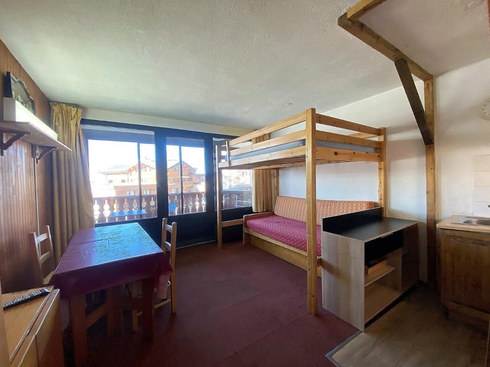 Résidence Neves - VAL THORENS location: studio pour 4 personnes dans un quartier jeune et animé LES NEVES MAE-9099 Apartment in Les Allues