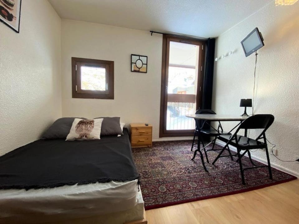 Résidence Roche Blanche - VAL THORENS location: studio pour 2 personnes dans le centre (résidence roche blanche) MAE-9114 Apartment in Val Thorens