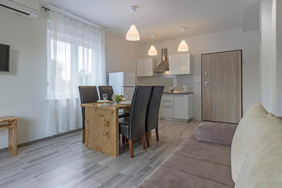 NICE AND NEW Apartment in Fažana