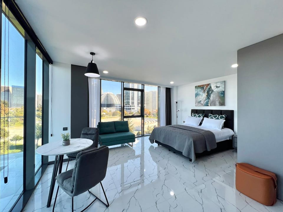 Bed, Living room, Photo of the whole room, Dining area, Bedroom