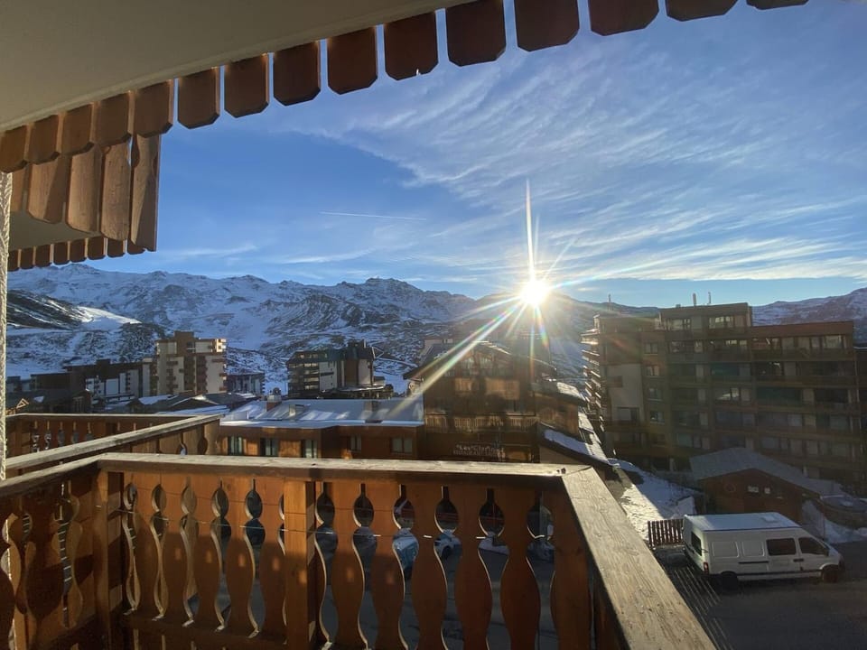 Résidence Neves - VAL THORENS location: magnifique studio pour 4 dans quartier animé MAE-3794 Apartment in Les Allues