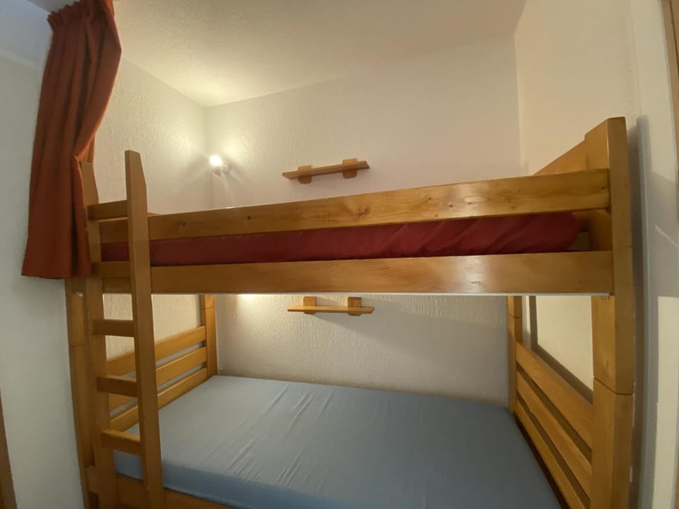 Résidence Neves - VAL THORENS location: magnifique studio pour 4 dans quartier animé MAE-3794 Apartment in Les Allues