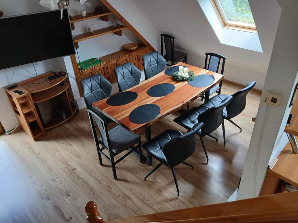 Apartament u Oli Apartment in Lower Silesian Voivodeship