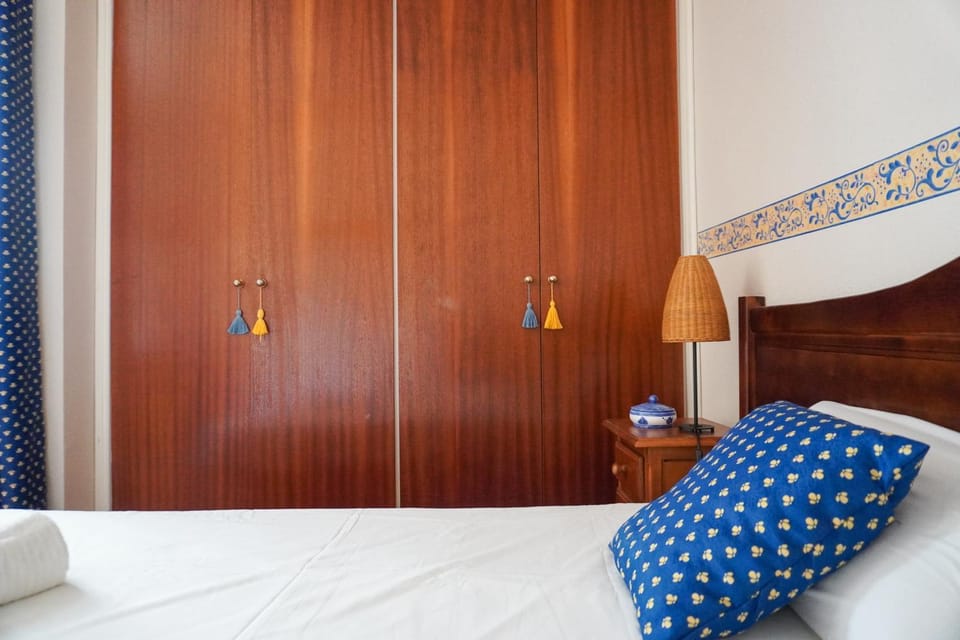 Bedroom, wardrobe