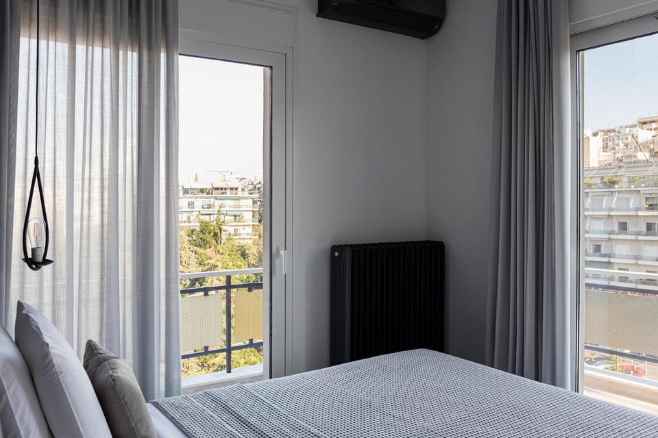 Bed, Bedroom, air conditioner
