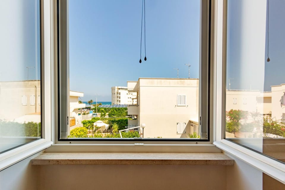 Day, View (from property/room), City view, Sea view