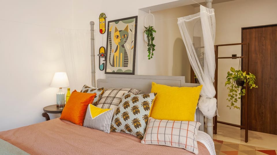 Bed, Bedroom