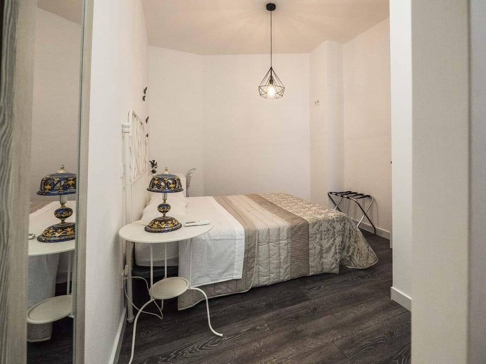 Bed, Other