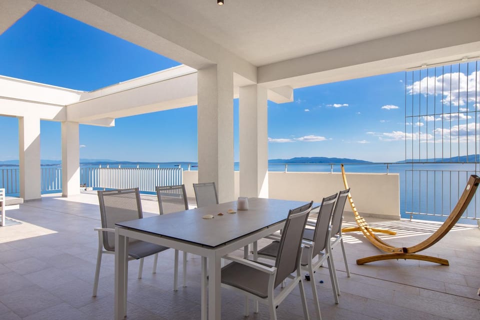 Balcony/Terrace, Seating area, Sea view