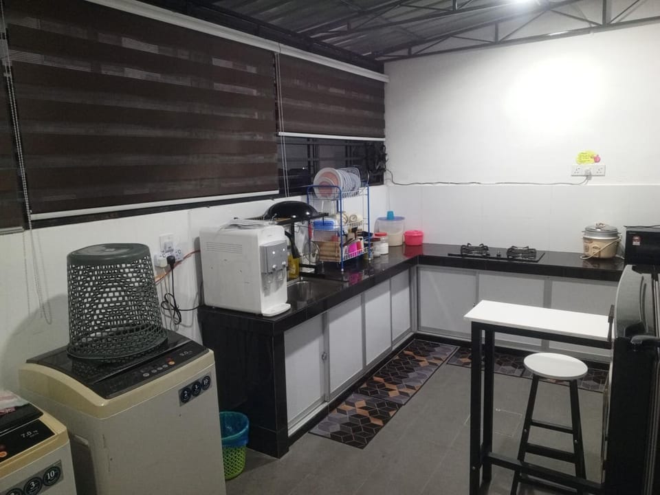ZURASYID Homestay Bukit Katil Melaka House in Malacca