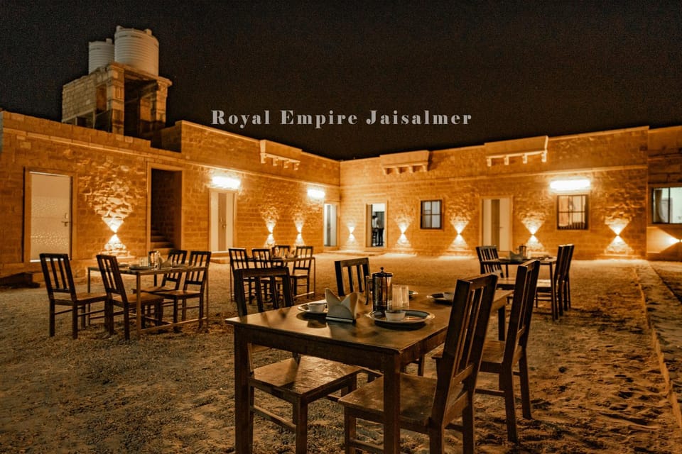 Restaurant/places to eat, Landmark view