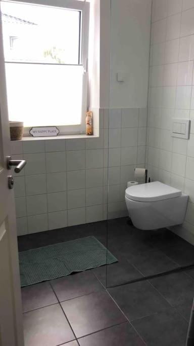 Moderne Neue 2 Zimmer Wohnung Apartment in Schleswig-Holstein