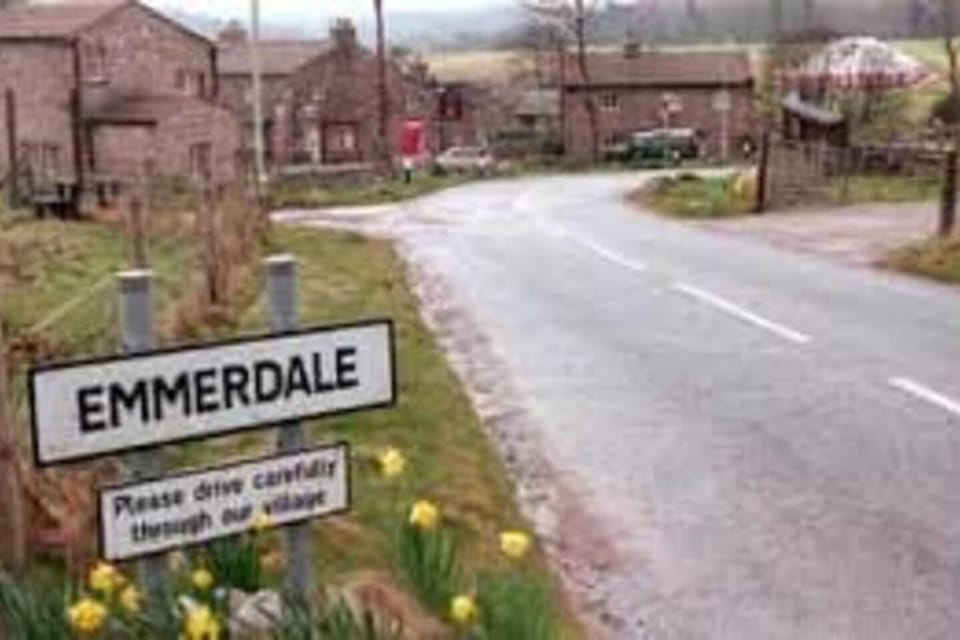 Day, Neighbourhood, Text overlay, Street view