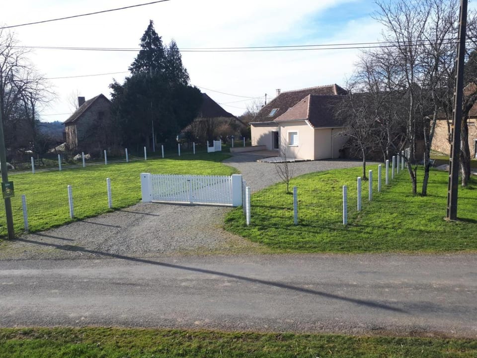 Les chambaudies House in Nouvelle-Aquitaine