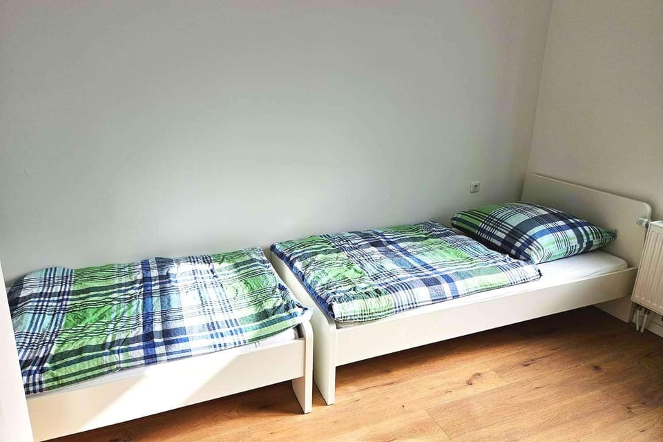 Bed, Bedroom, bunk bed