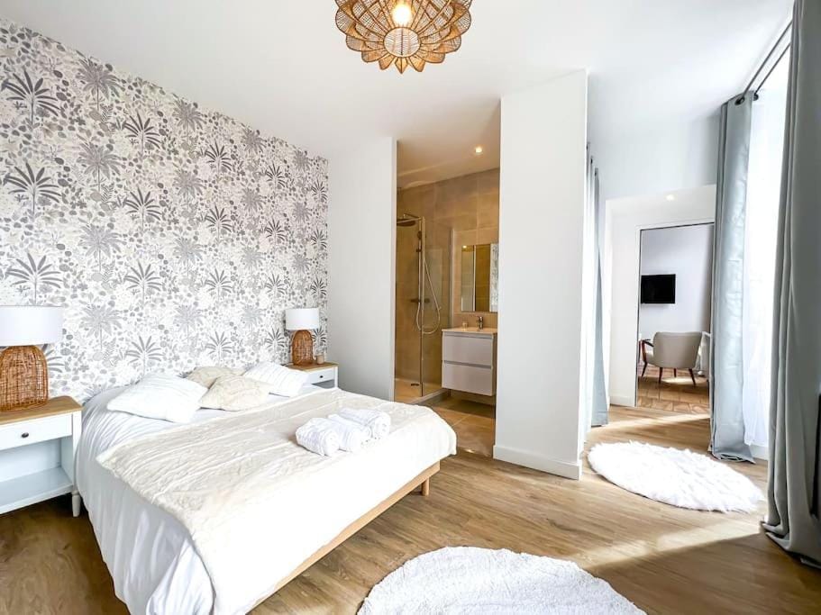 Hyper-centre de Grenoble, suite parentale - wifi fibre - cocon Apartment in Grenoble
