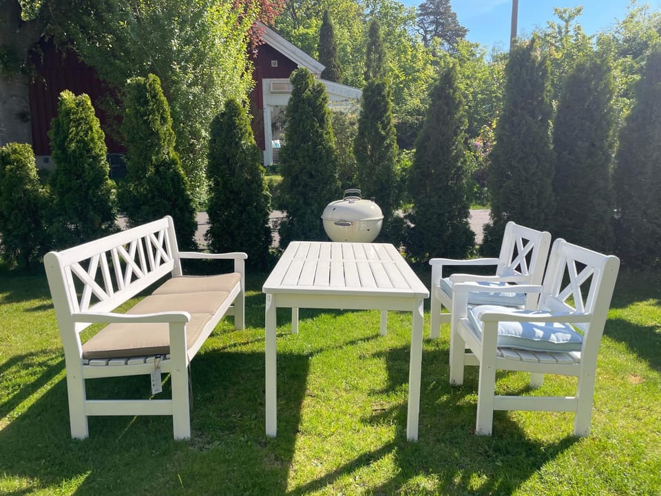 Patio, Garden, Dining area, Garden view