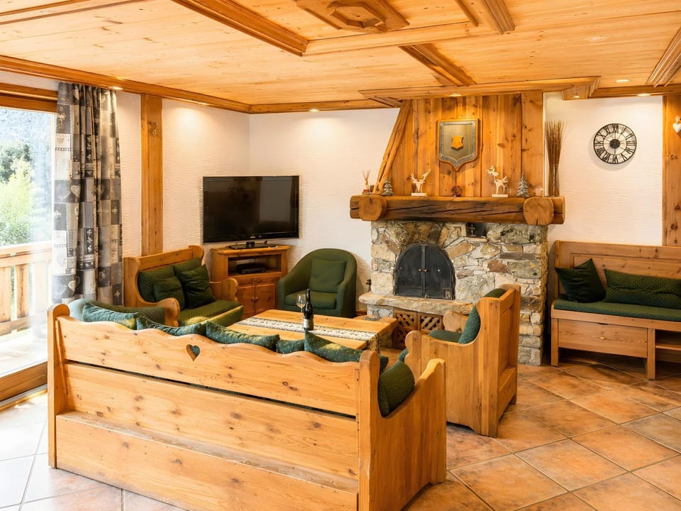 Property building, Living room
