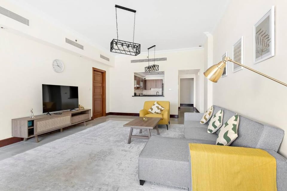 StoneTree - Luxurious 2 BR Apartment in Palm Jumeirah Apartment in Dubai