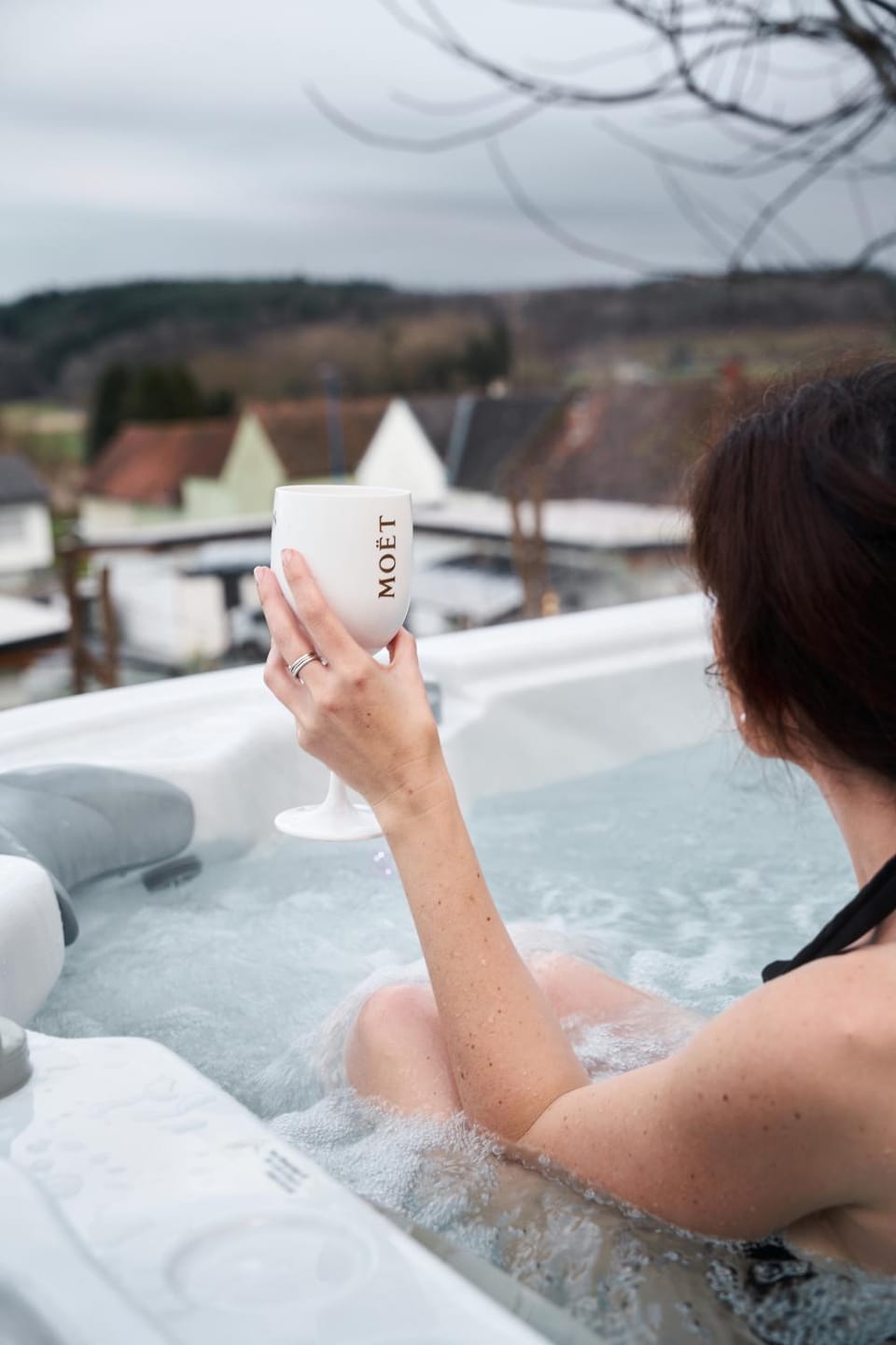 Natural landscape, Hot Tub, Spa and wellness centre/facilities, Pool view