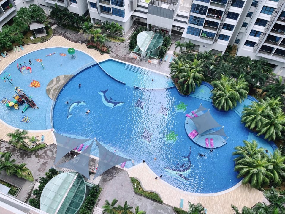 Atlantis Residence l Luxury 3BR l 8-12pax l Jonker St l City Centre by Jay Stay Apartment in Malacca