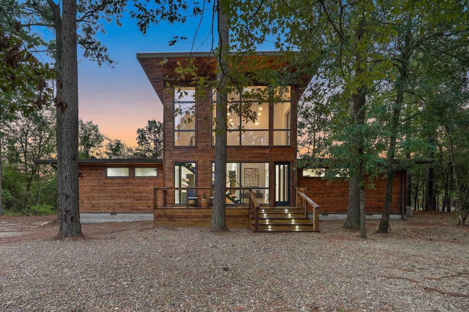 Enchanting Waterfront Cabin w Private Boardwalk Cabin in Broken Bow