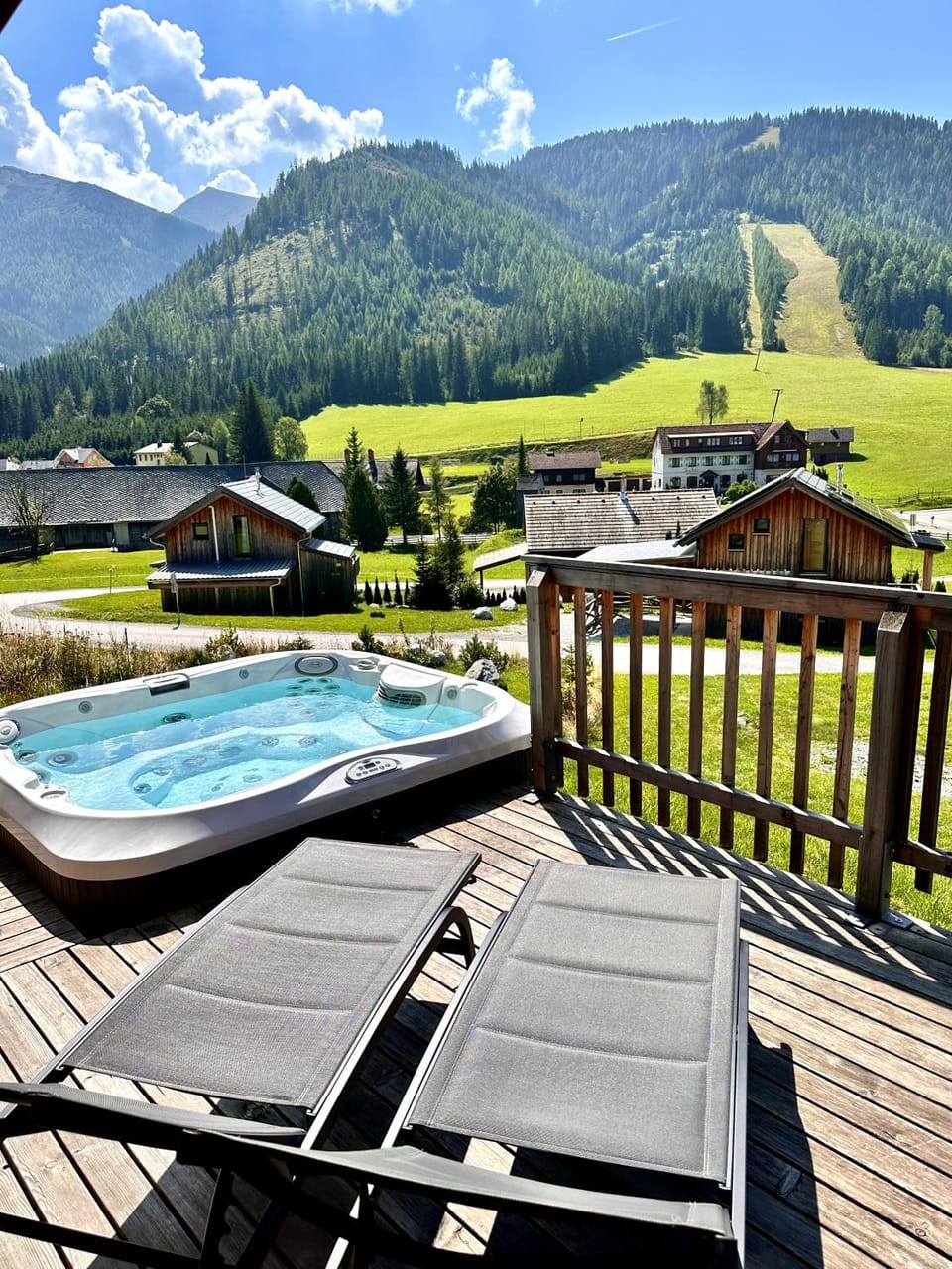 Hot Tub, Mountain view, Pool view, Swimming pool