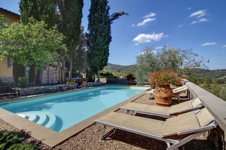 Day, Natural landscape, Garden, Garden view, Mountain view, Pool view, Swimming pool, sunbed