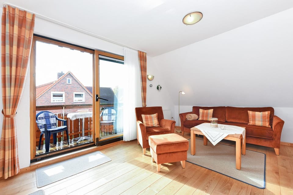 Haus Möwe Apartment in Esens