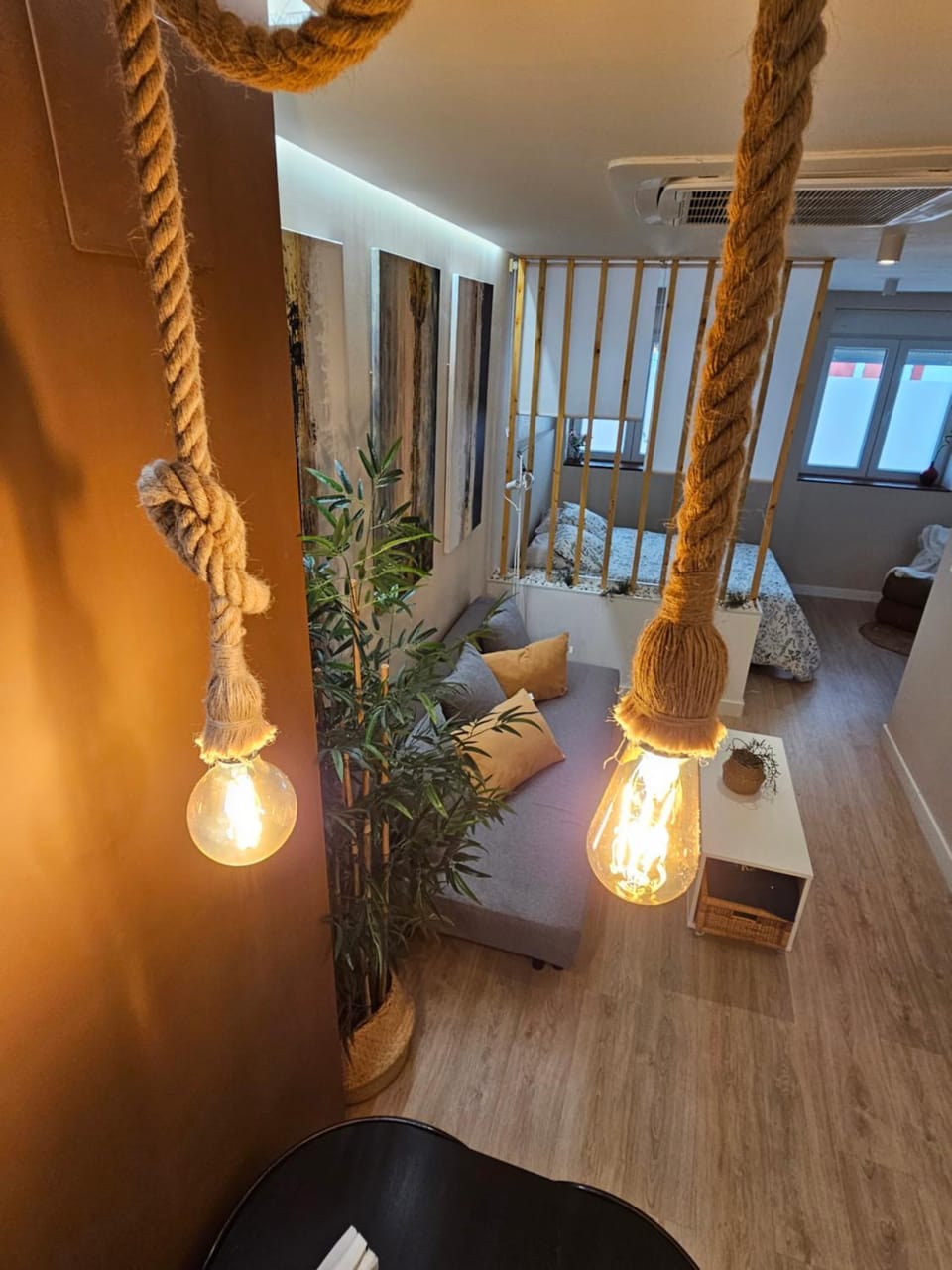 AdriVA Apartamento-Loft Imperial centro WIFI Apartment in Valladolid
