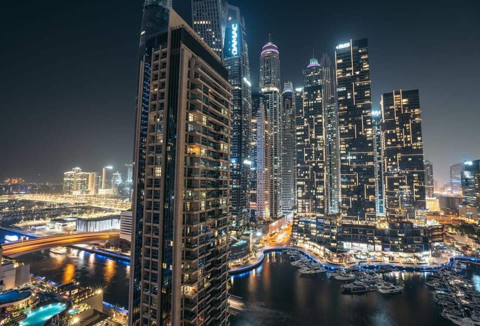Deluxe 3 Bedroom with Marina & Sea View Apartment in Dubai