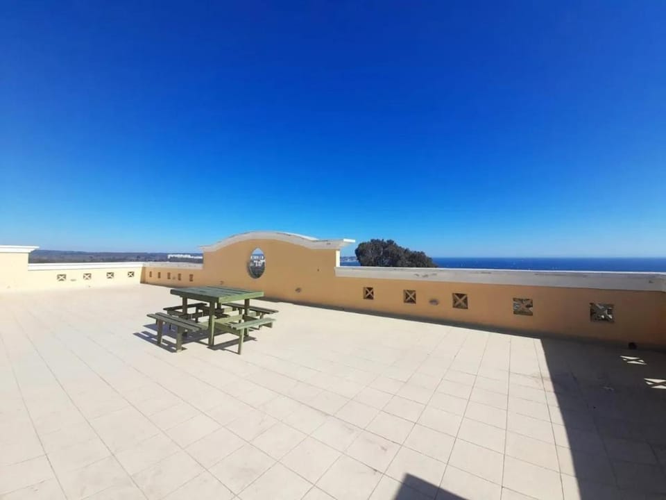 Day, Natural landscape, Balcony/Terrace, Sea view