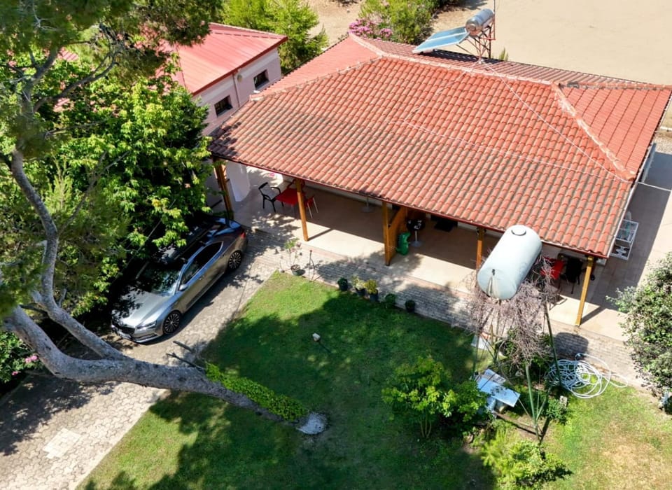 Property building, Day, Garden view