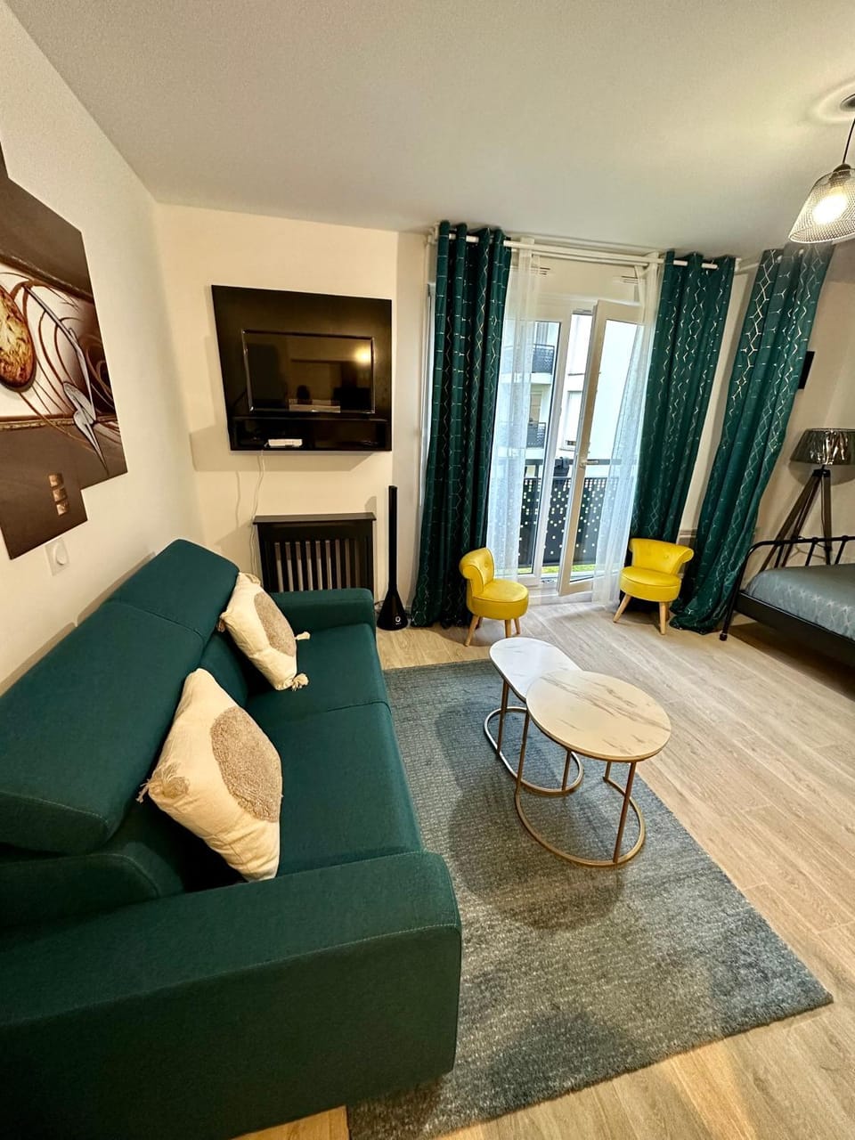 Appartement avec vue sur jardin Paris-Disney-Parking privé 'PKN MEAUX' Apartment in Île-de-France