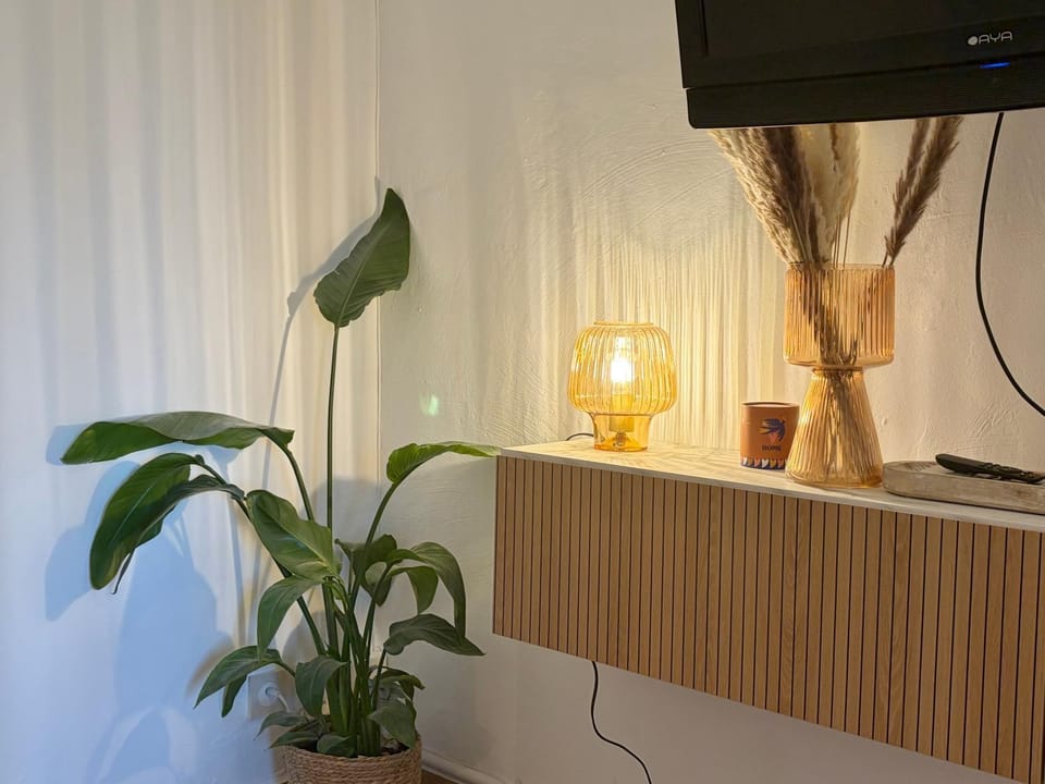 Studio moderne avec jardin à 500 m de la mer Apartment in Fréjus