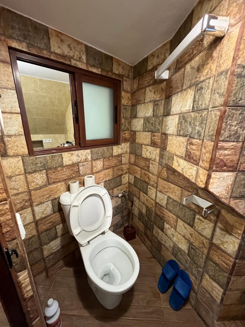 Toilet, Bathroom