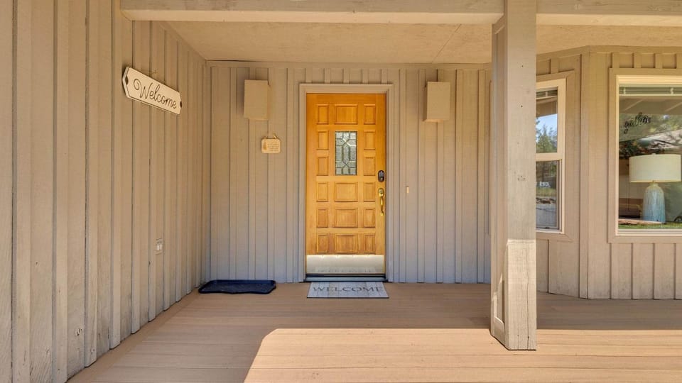 Mt. St. Helens - Unit 9 House in Sunriver