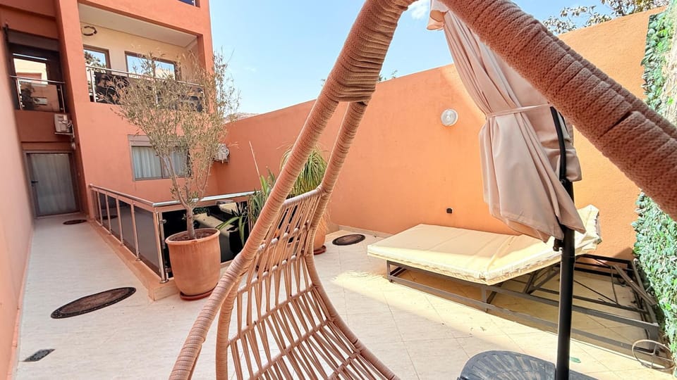 View (from property/room), Balcony/Terrace