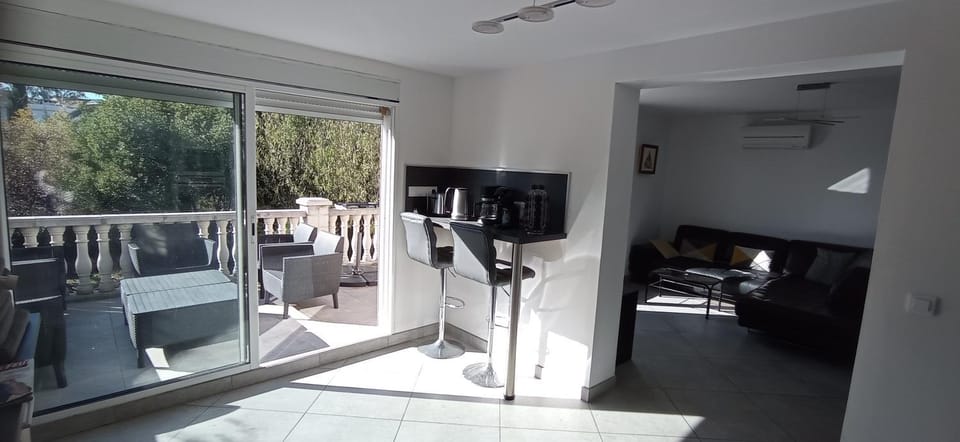 Patio, Balcony/Terrace, Living room