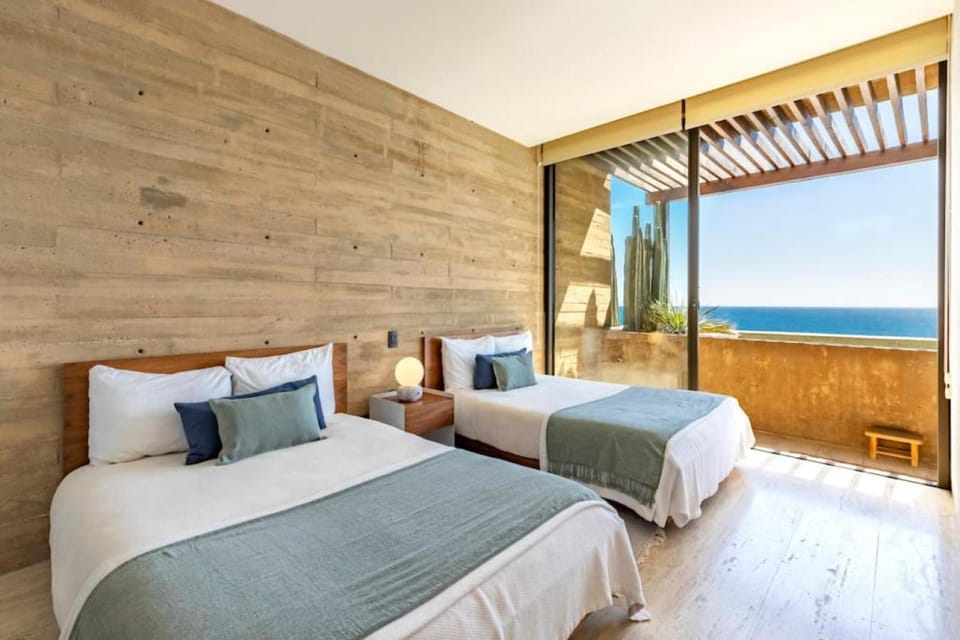 Panoramic Ocean View Hot Tub Apartment in Baja California Sur