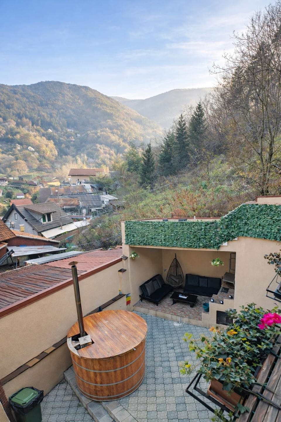 Natural landscape, Balcony/Terrace, Mountain view