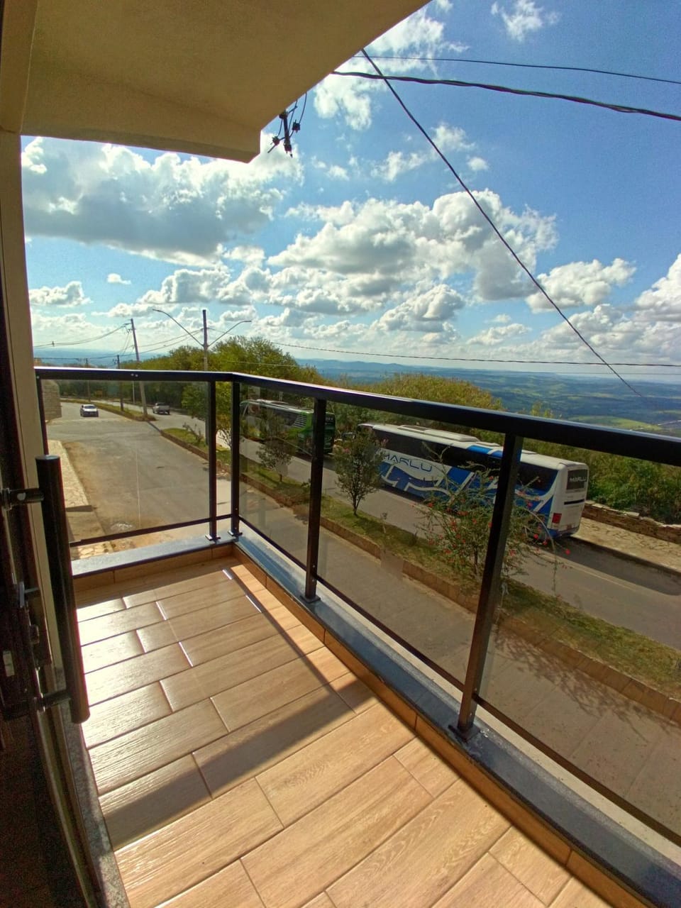 suite 01 com Varanda -Avenida Hospedagem Apartment in State of São Paulo