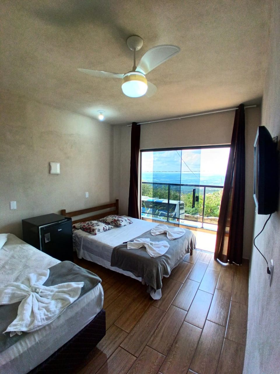suite 01 com Varanda -Avenida Hospedagem Apartment in State of São Paulo