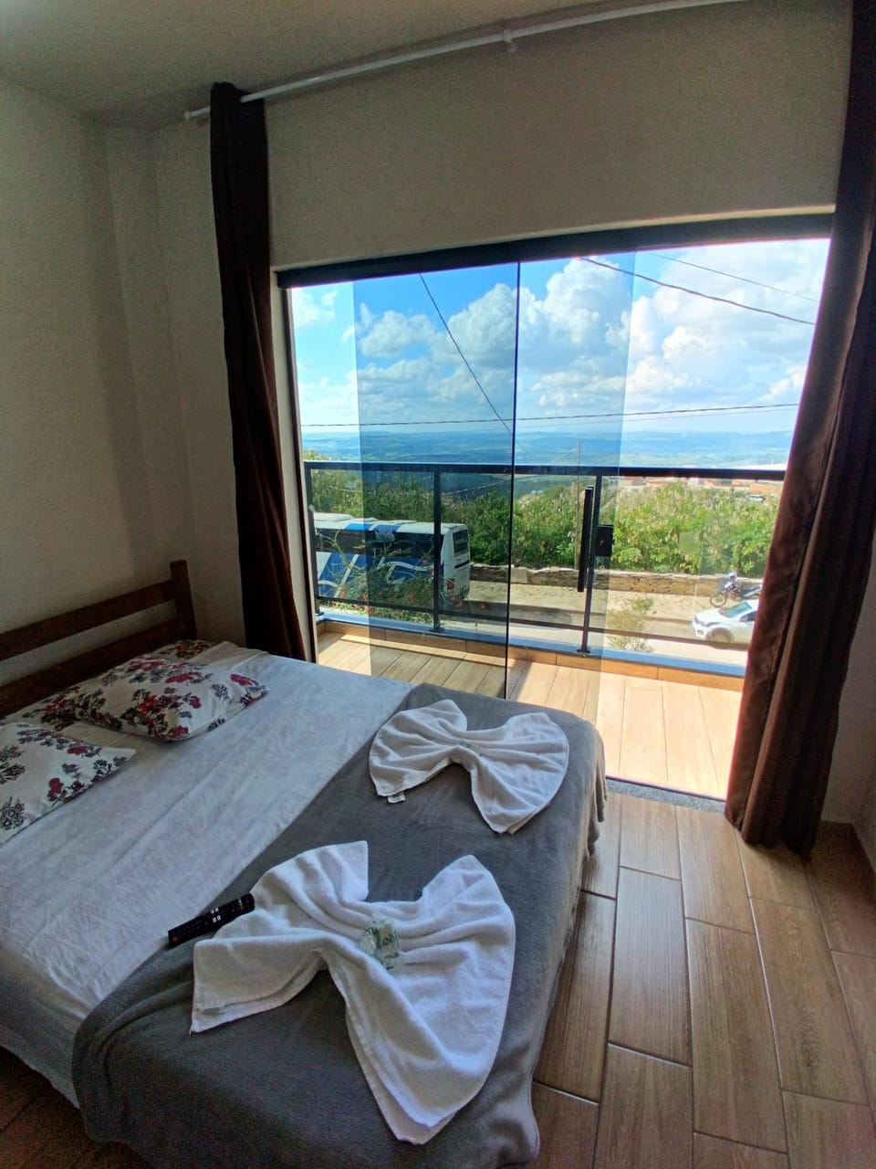 suite 01 com Varanda -Avenida Hospedagem Apartment in State of São Paulo