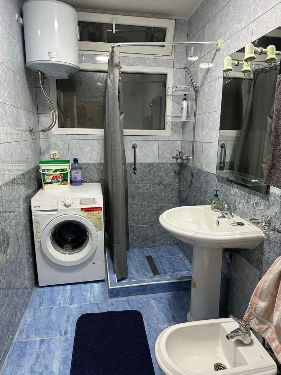 Shower, Toilet, Bathroom, towels, washing machine, dryer