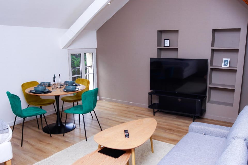 Le Paisible Choisy-le-Roi - Wifi, Parking Gratuit, RER C à Proximité Apartment in Île-de-France