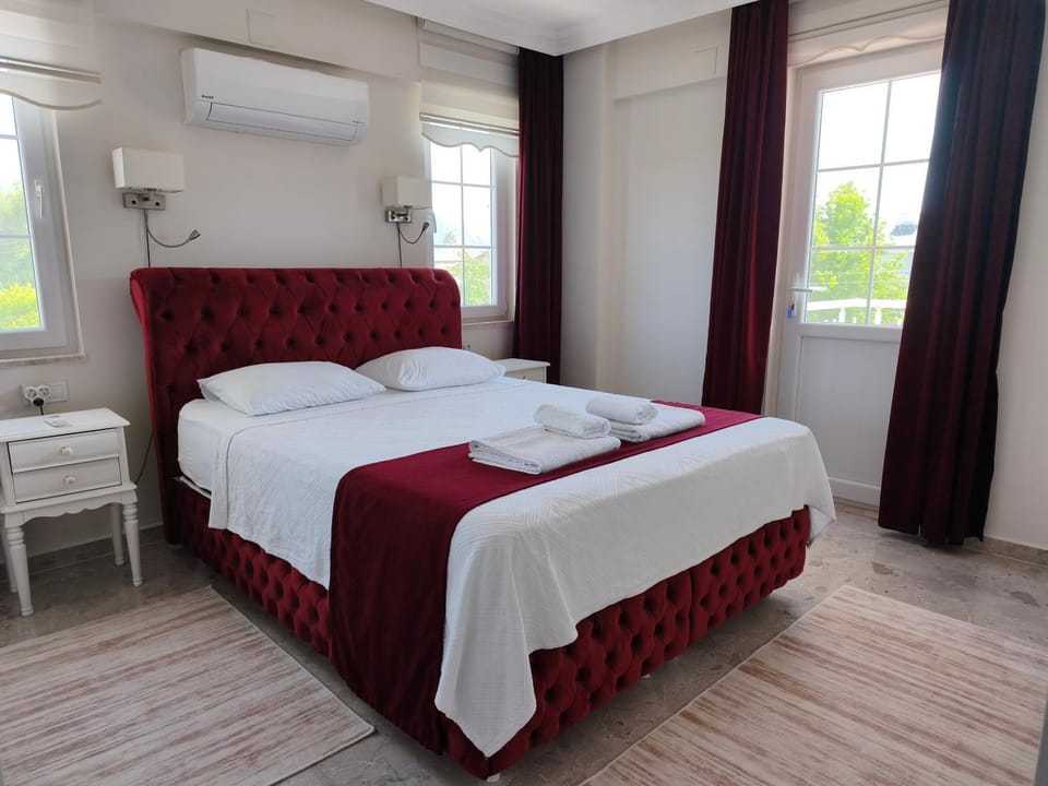 Bed, Bedroom, air conditioner